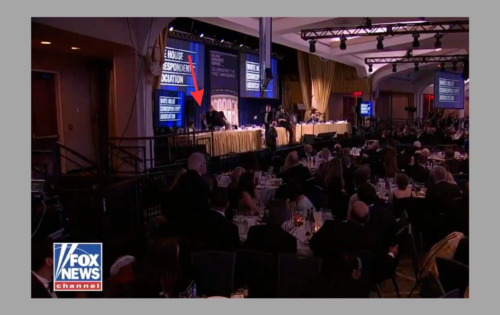 國際》白宮記者協會晚宴驚傳槍響 總統川普與多名高層緊急撤離