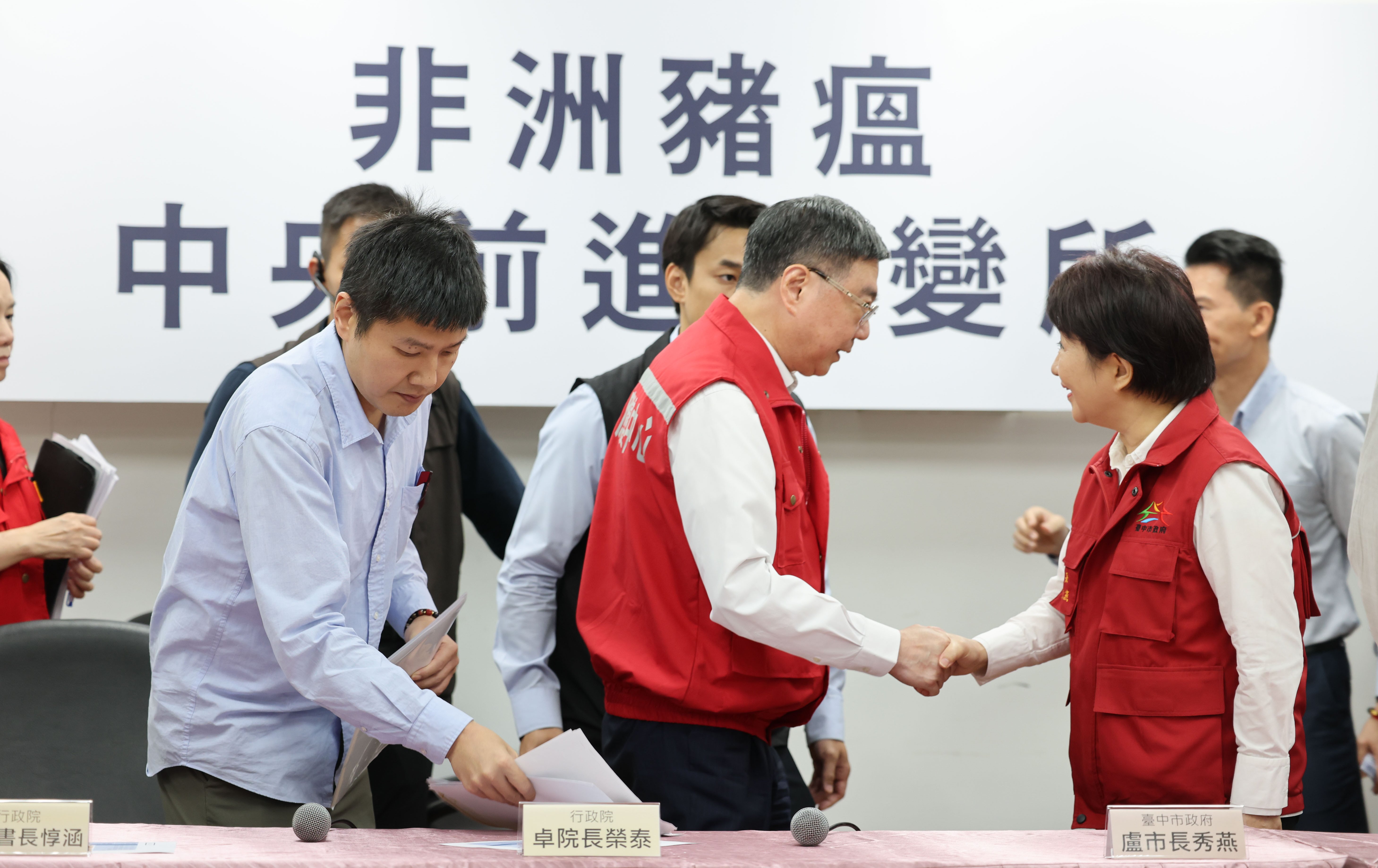 卓榮泰： 廚餘清運要「安全有序」廚餘養豬未定案將再研議