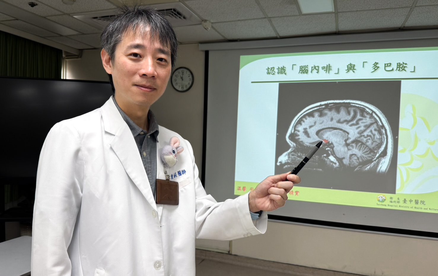 台中》21歲女重考失利罹憂鬱症 醫病合作3年成功逆轉考取醫學系