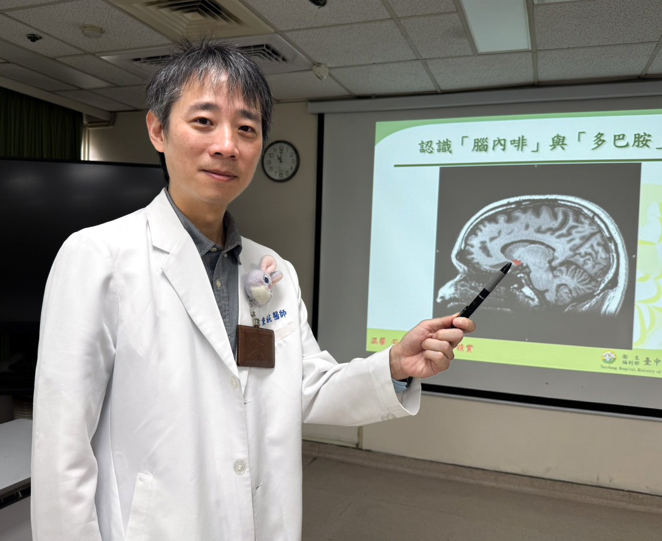 台中》21歲女重考失利罹憂鬱症 醫病合作3年成功逆轉考取醫學系