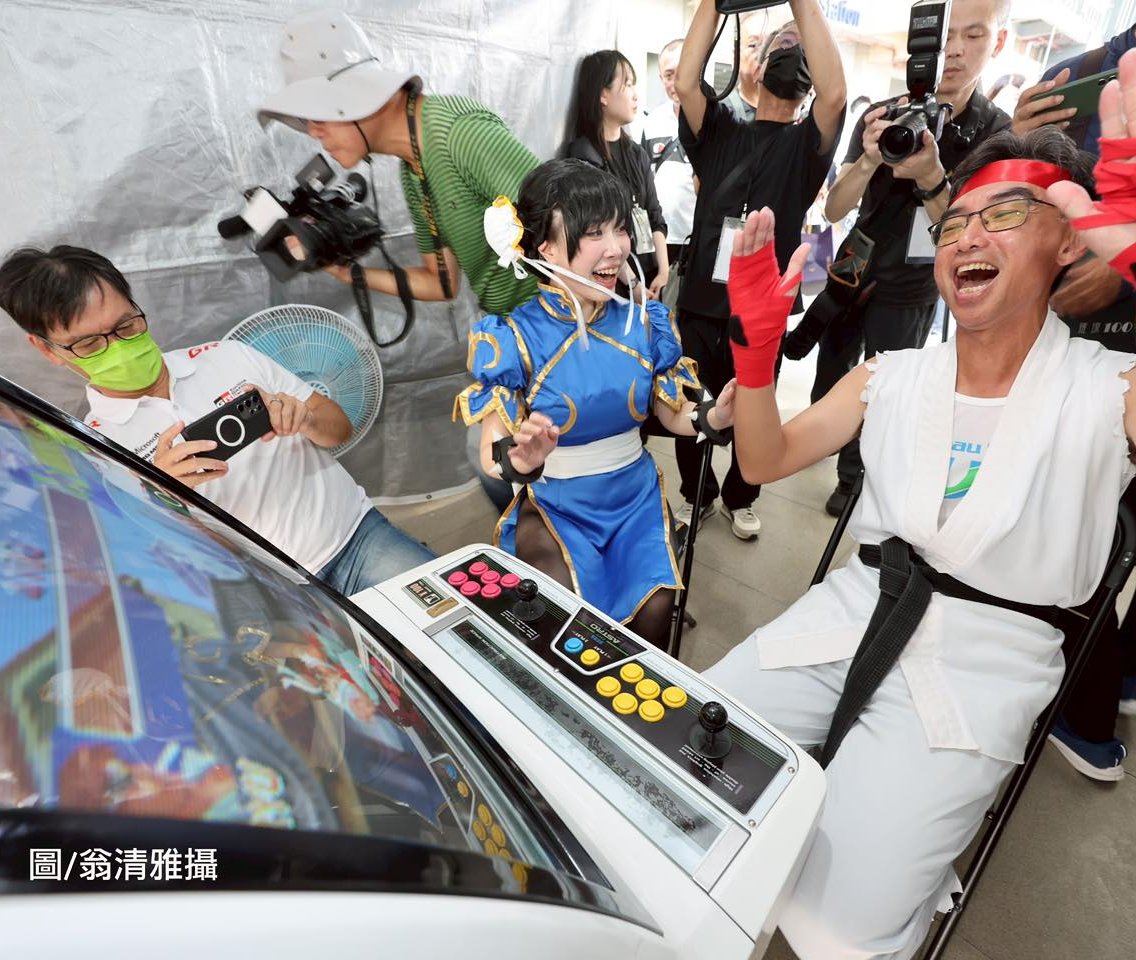 臺中電競嘉年華開打！ 七年最大盛會首度移師臺中車站 閃電狼、苔苔熱力開戰