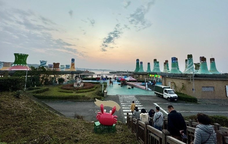 北海岸暖冬限定！ 泡湯品蟹之旅 漁港美景海味雙重享受