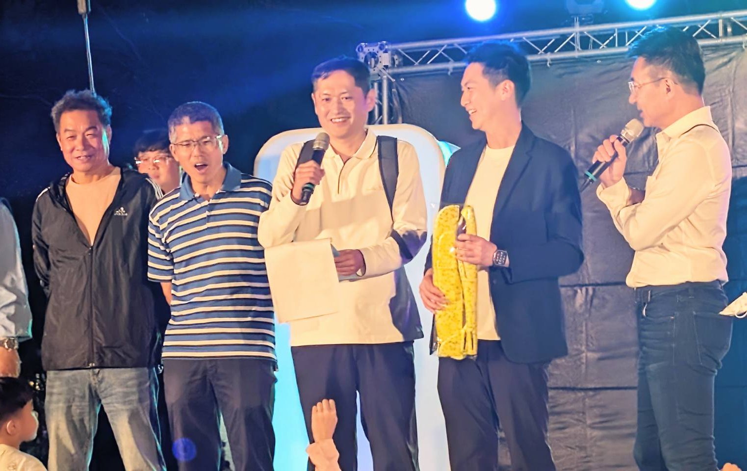 「翔同樂馬戲團」擠爆安和公園：政界體壇貴賓齊聚 同樂秀嗨翻親子家庭