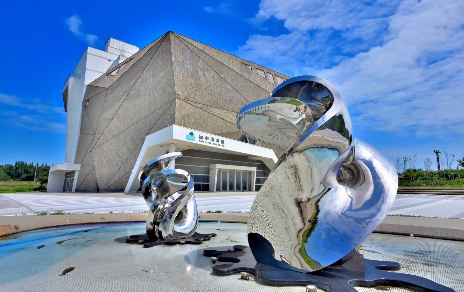 中台灣燈會攜手姆明療癒小年夜登場 住宿抽總統套房再享限定優惠