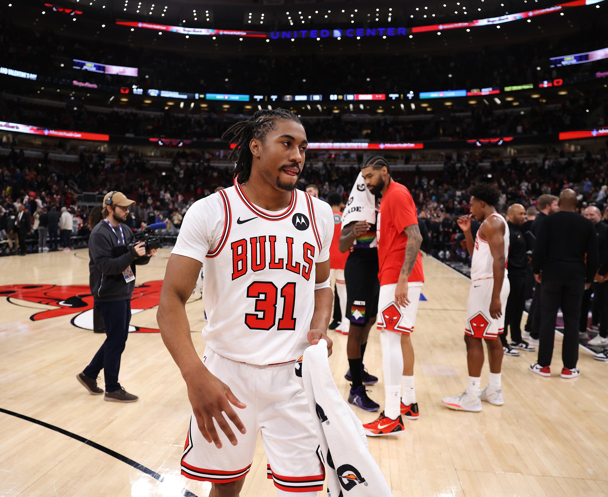 NBA》遭公牛無預警裁掉！ 艾威因社群言論引發爭議