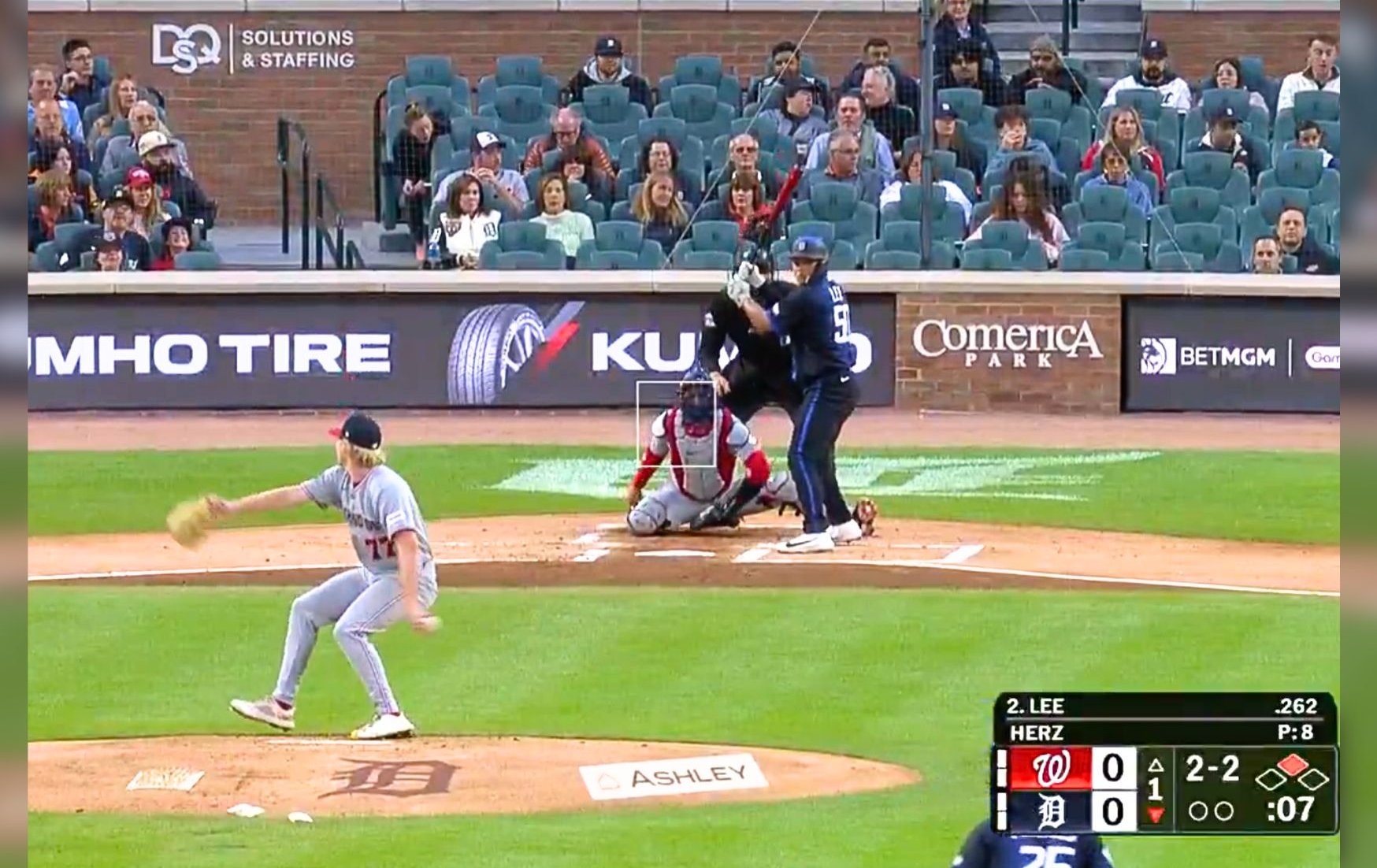 MLB》李灝宇首打席掃二壘安打帶1分打點！先發守三壘力抗國民 續寫台將紀錄
