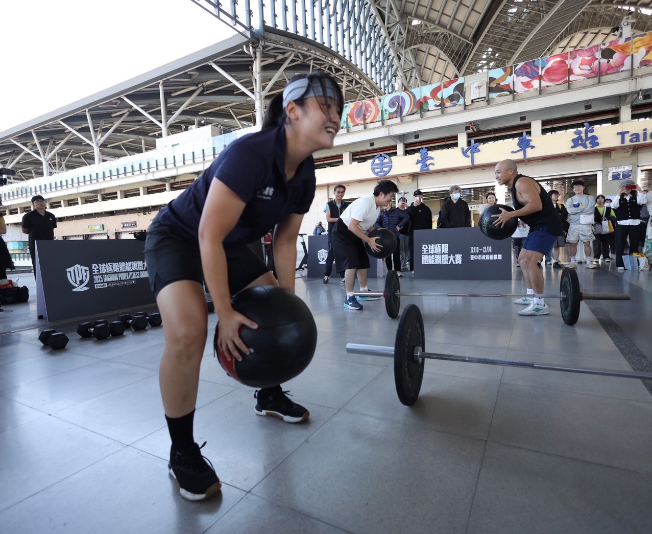 火車站變身特訓場！ 今（6日）警消備戰鋼鐵大賽 極限體能熱血爆發