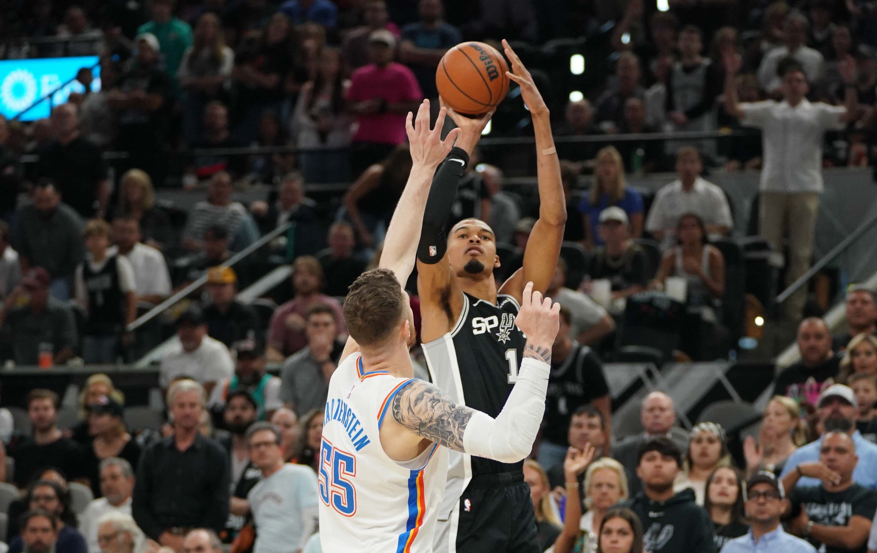 NBA》溫班亞瑪砍32分捍衛主場 馬刺擊敗尼克留存一線生機