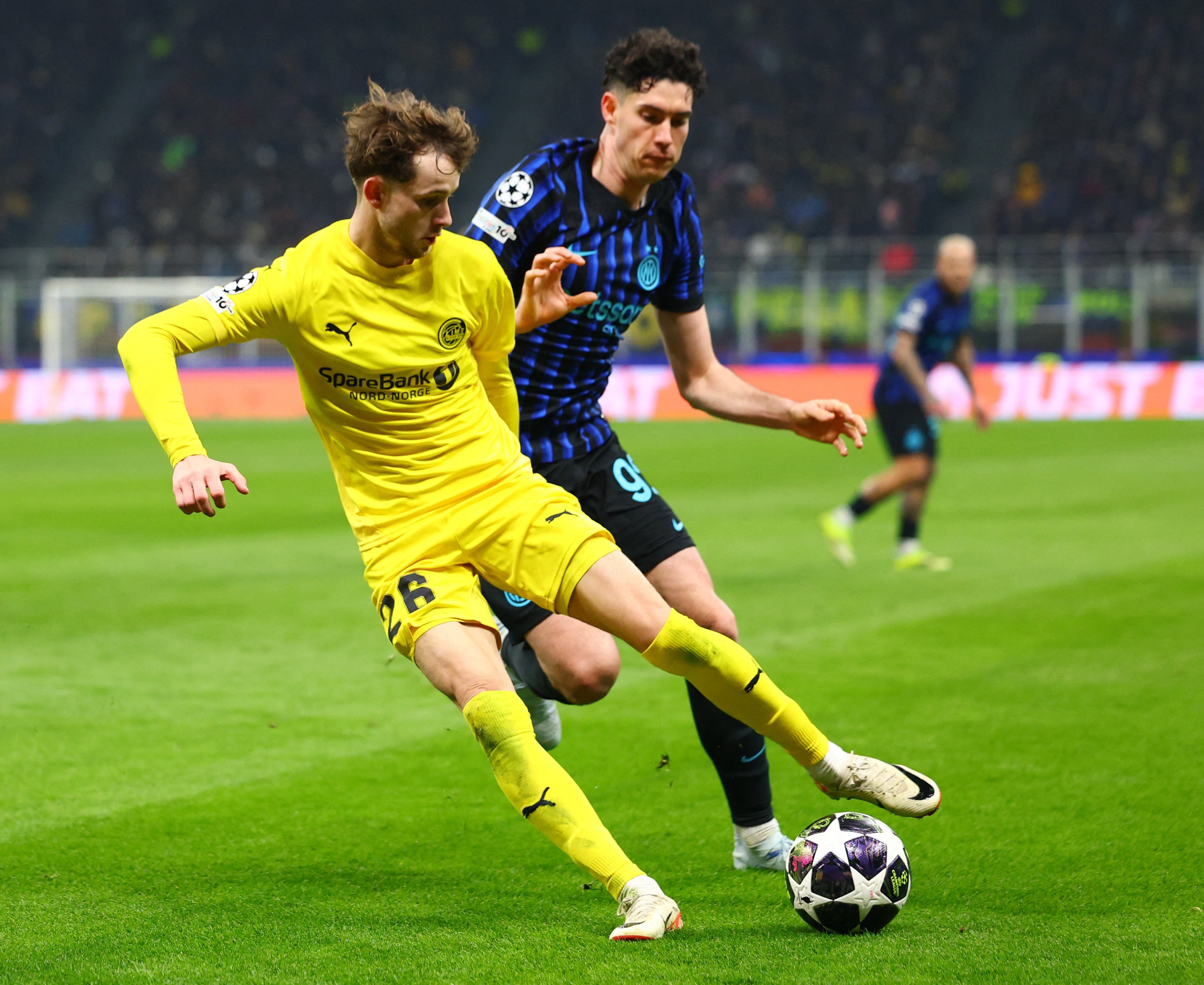 歐冠》淘汰賽16強激戰 波格林特爆冷淘汰國際米蘭、紐卡索大勝晉級