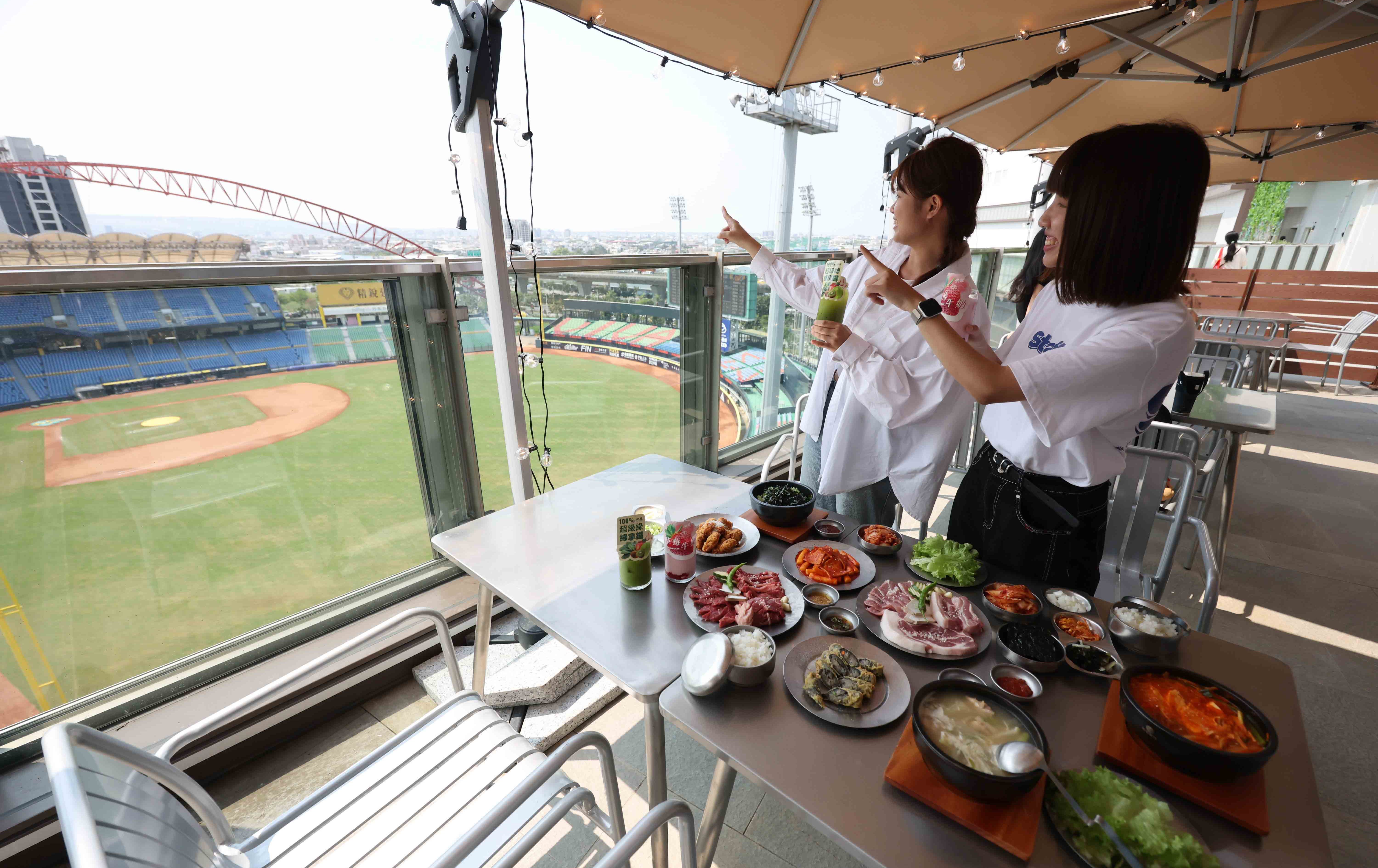 漢神洲際購物廣場今開幕 「餐廳即觀眾席」翻轉觀賽體驗