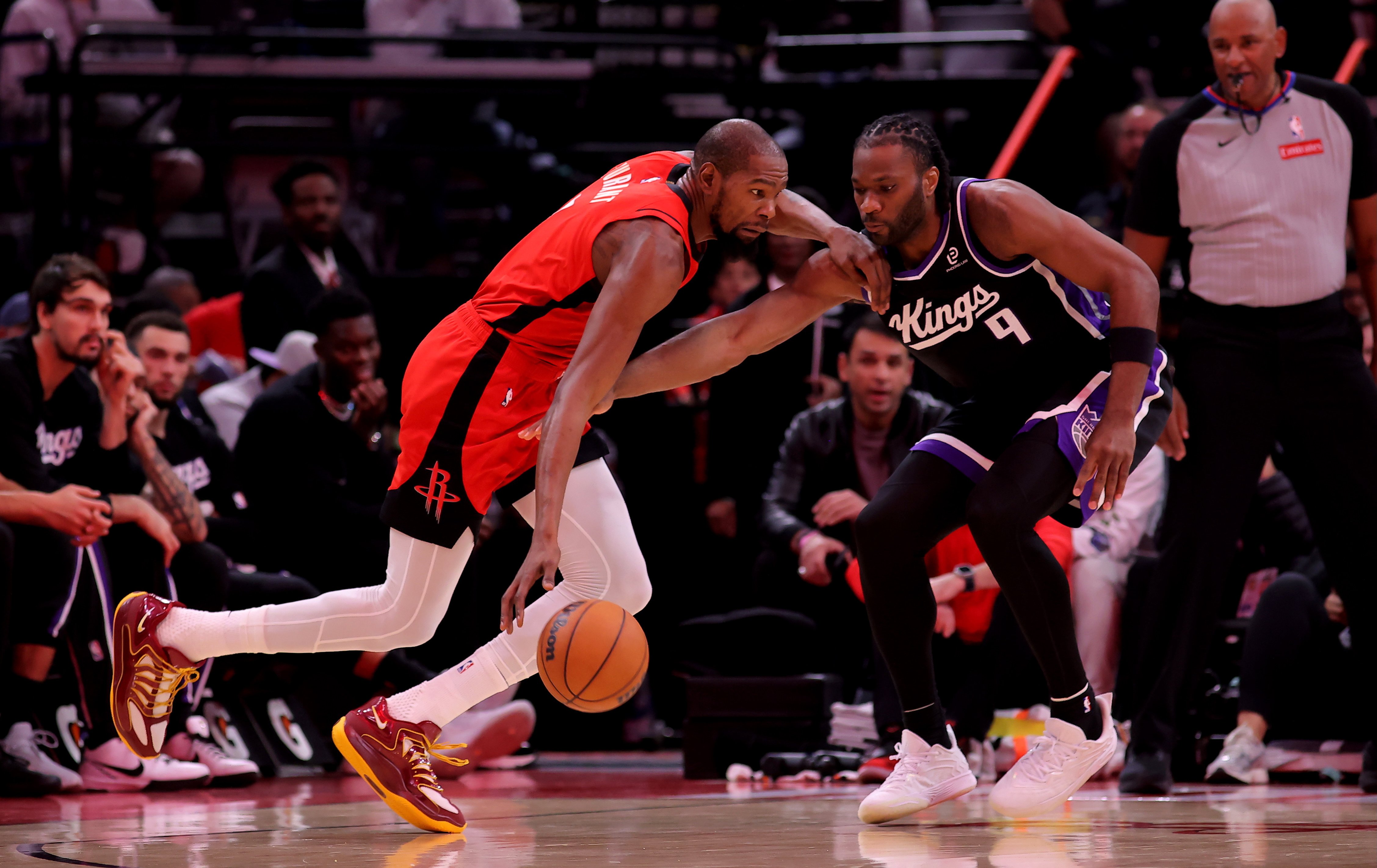 NBA》火箭下半場狂轟國王26分差大勝　杜蘭特領軍緊咬湖人僅0.5場勝差