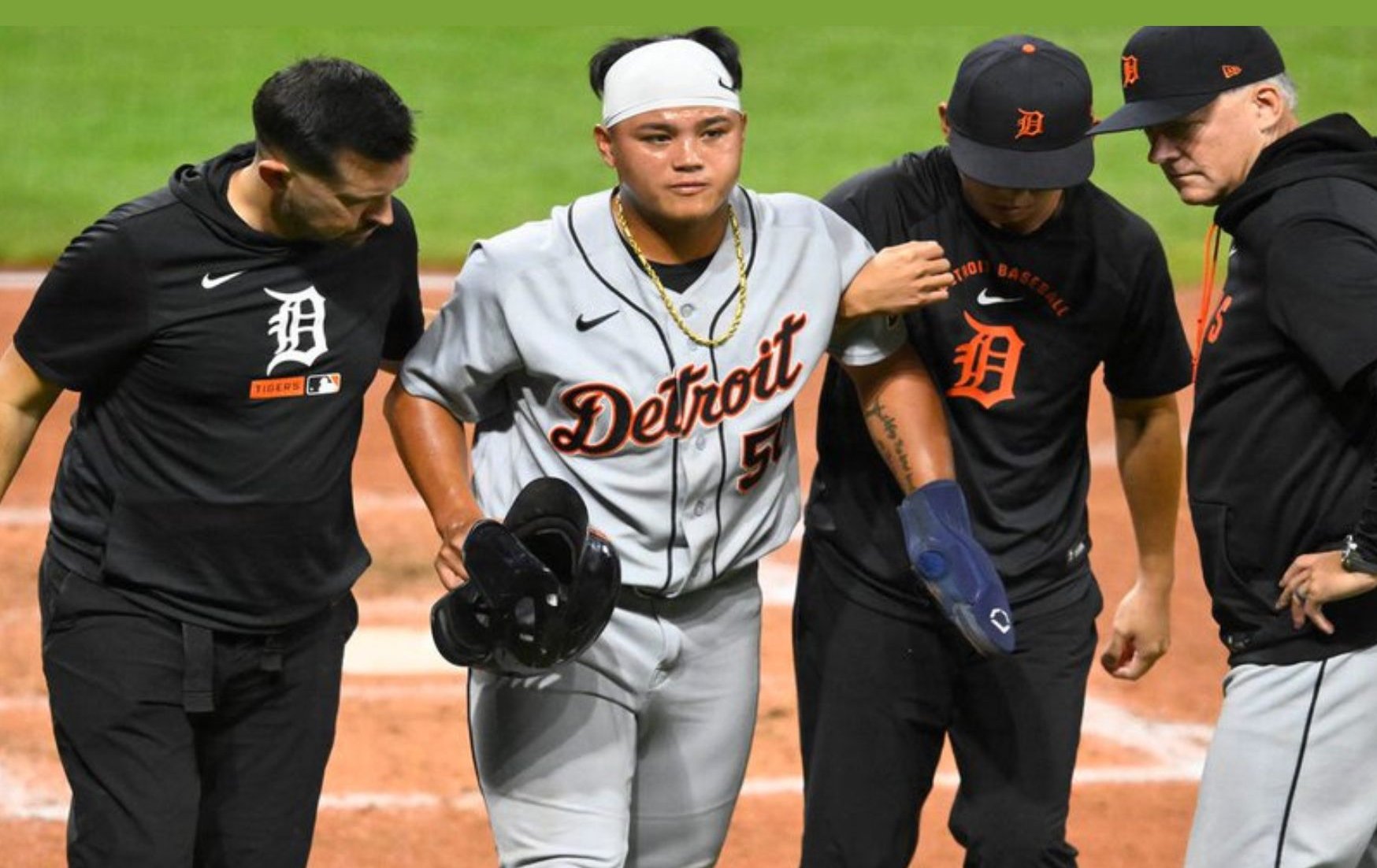 MLB》李灝宇敲安帶打點逼近兩大紀錄 本壘攻防遭撞傷提前退場