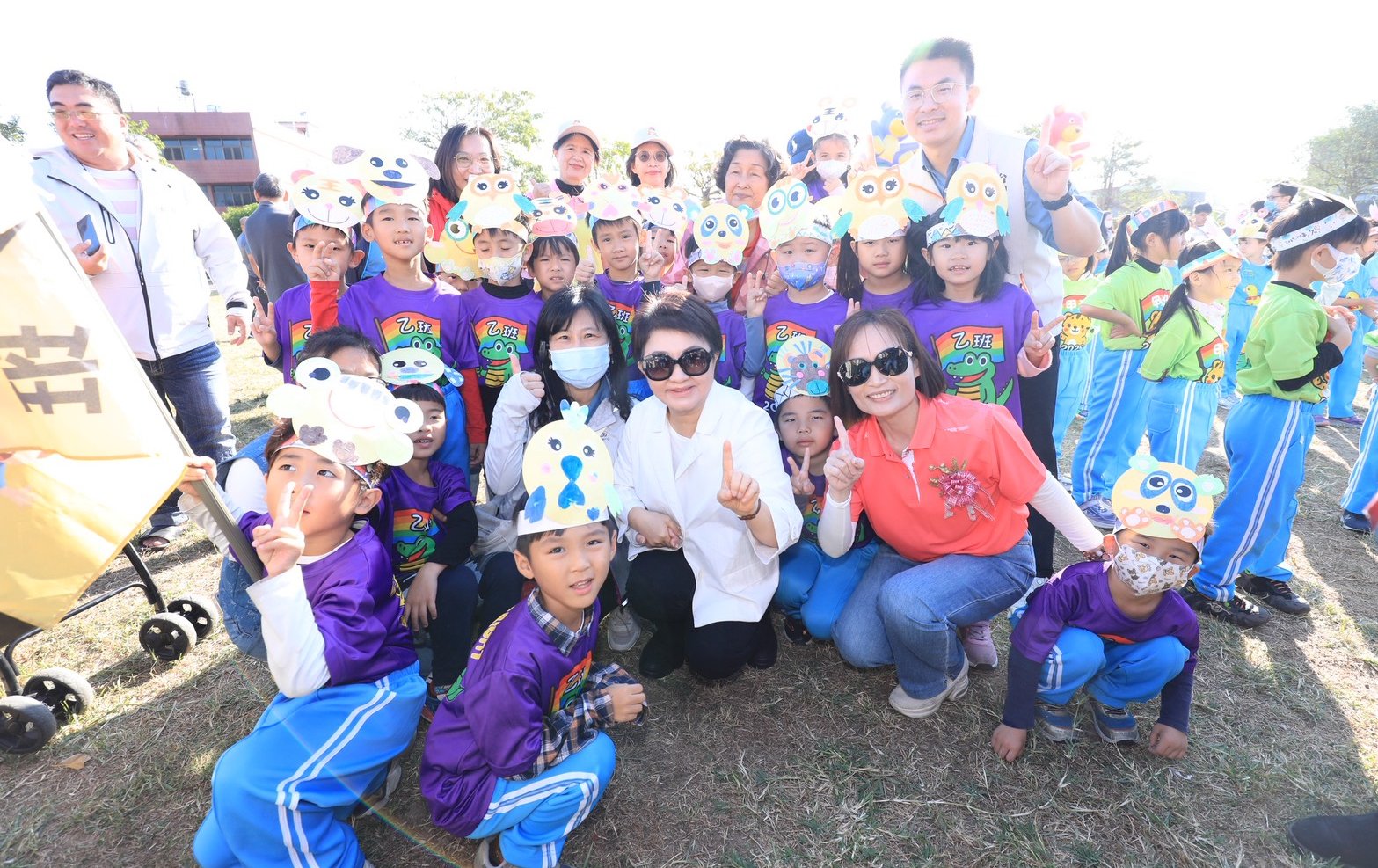 永順國小60歲生日趴！盧市長親賀 大肚龍隊表演嗨翻校慶