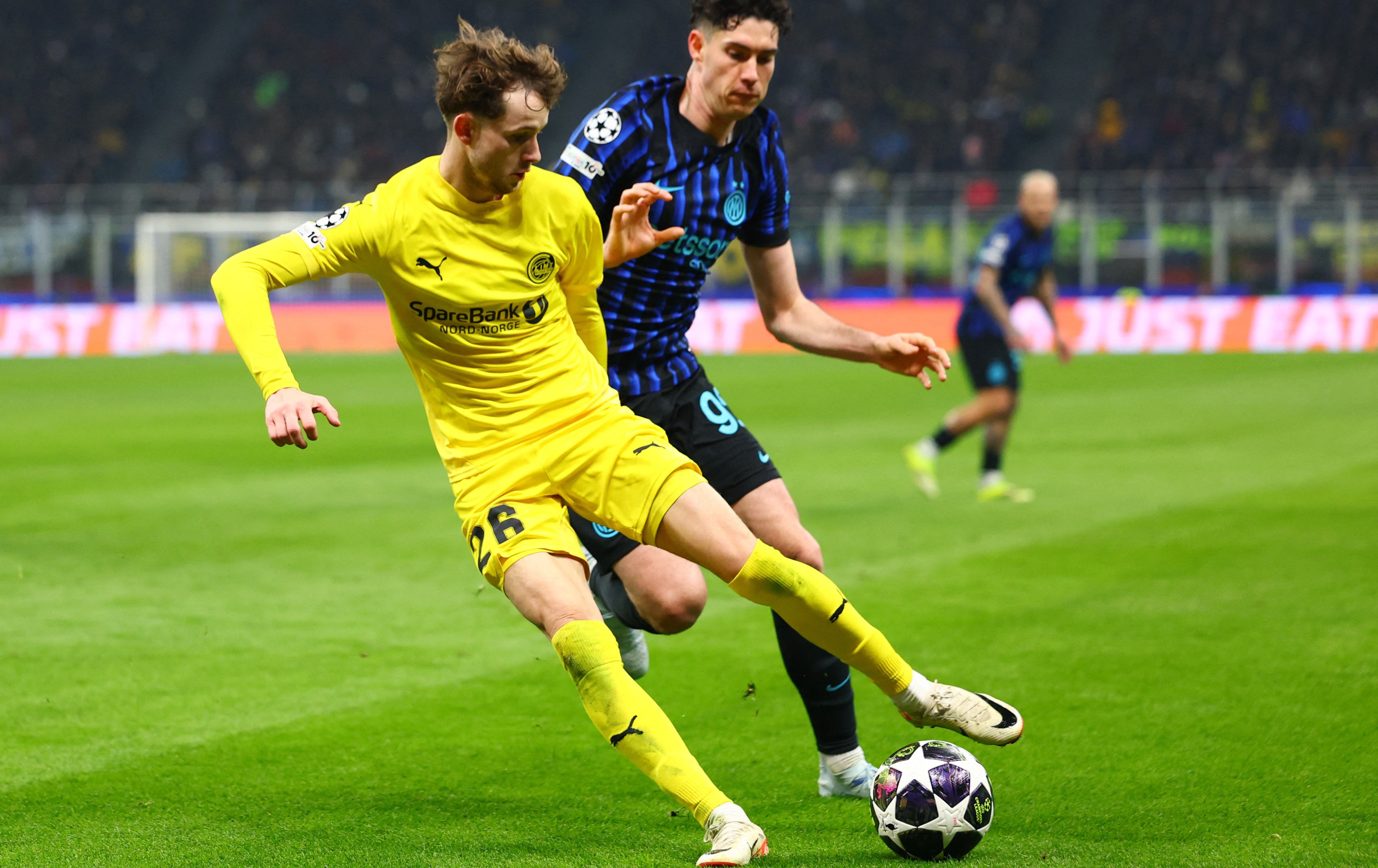 歐冠》淘汰賽16強激戰 波格林特爆冷淘汰國際米蘭、紐卡索大勝晉級