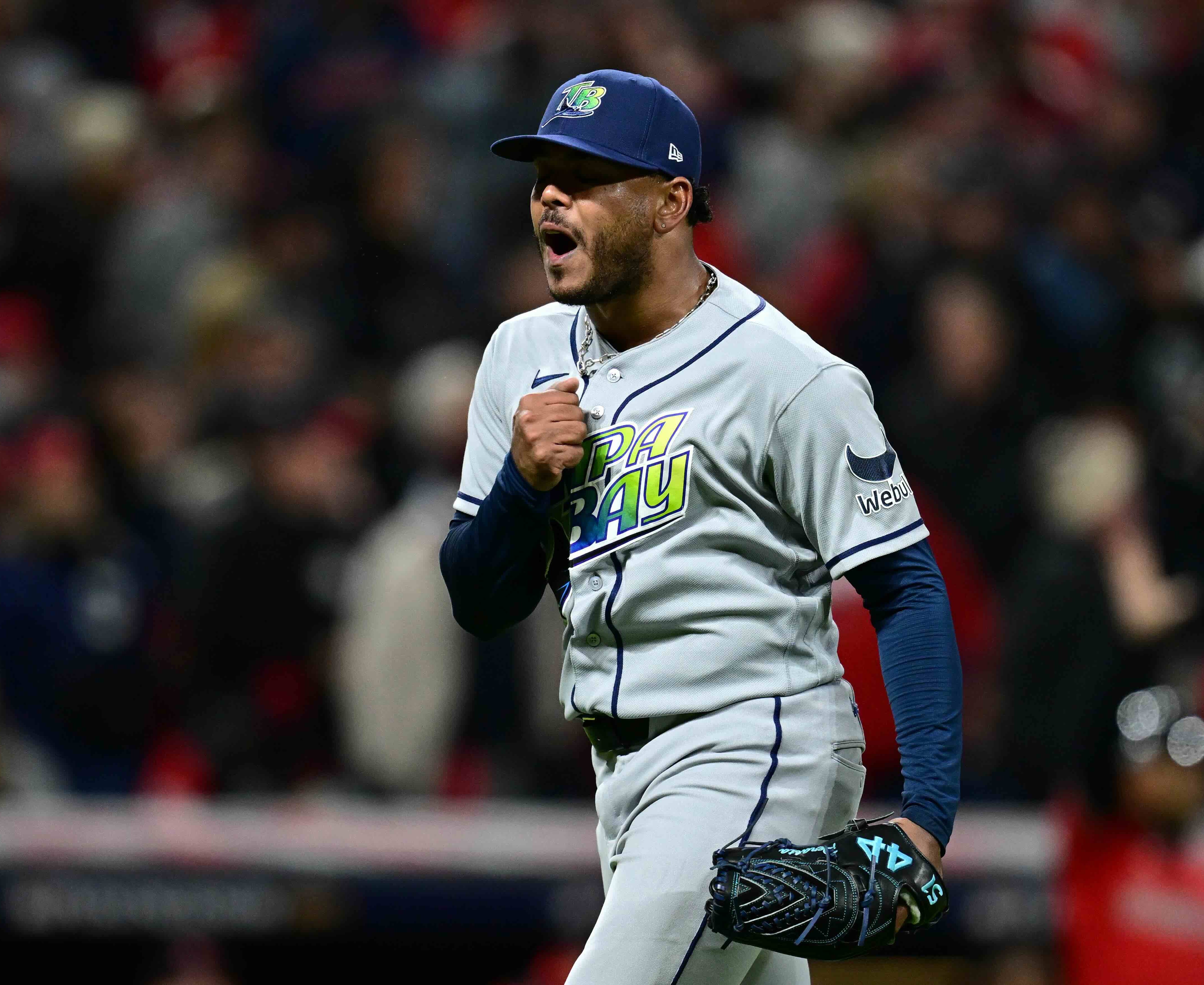 MLB》美聯冠軍賽 押上預定G6先發拆彈！光芒7：3擊退守護者 系列賽扳成2：2平手