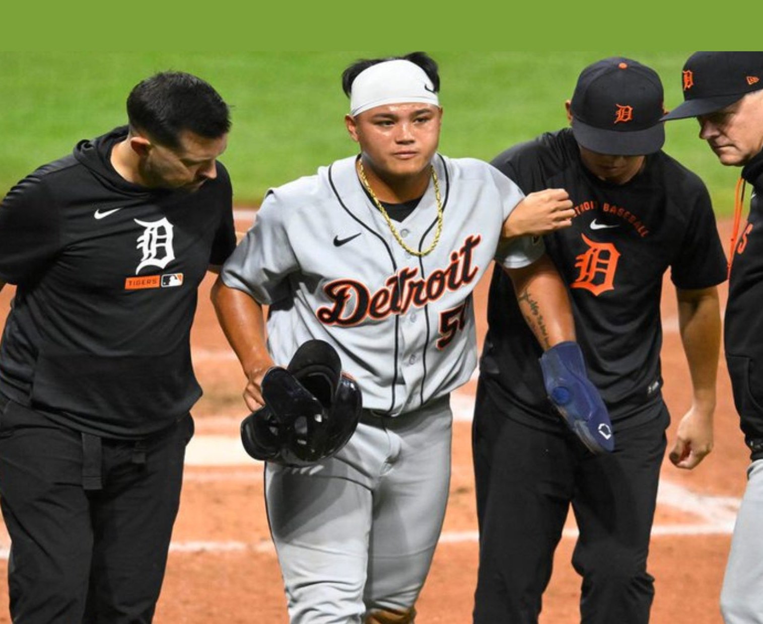 MLB》李灝宇敲安帶打點逼近兩大紀錄 本壘攻防遭撞傷提前退場