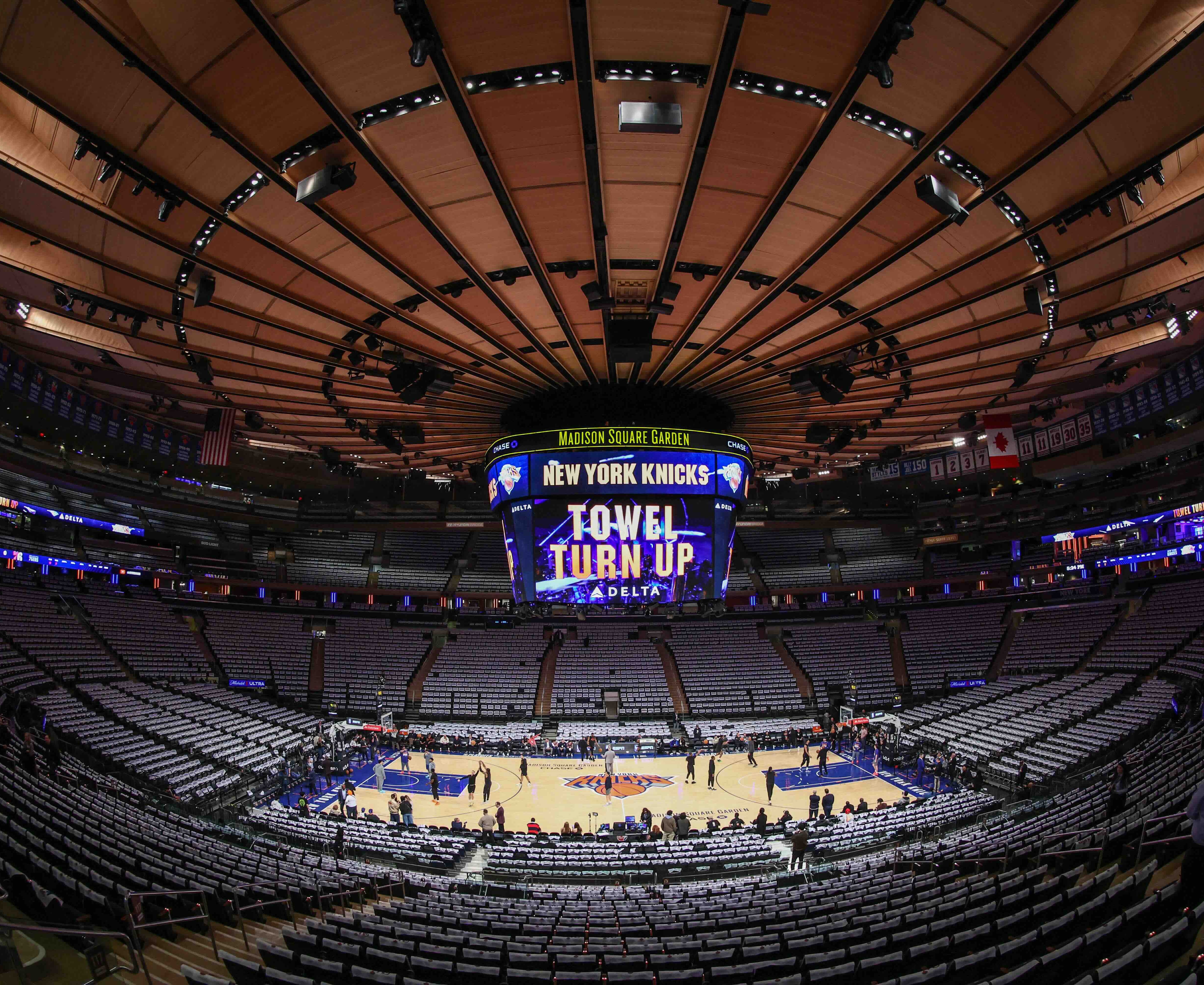 NBA》總決賽睽違25年重返紐約 場邊「名人席」百萬美元慈善拍賣創紀錄