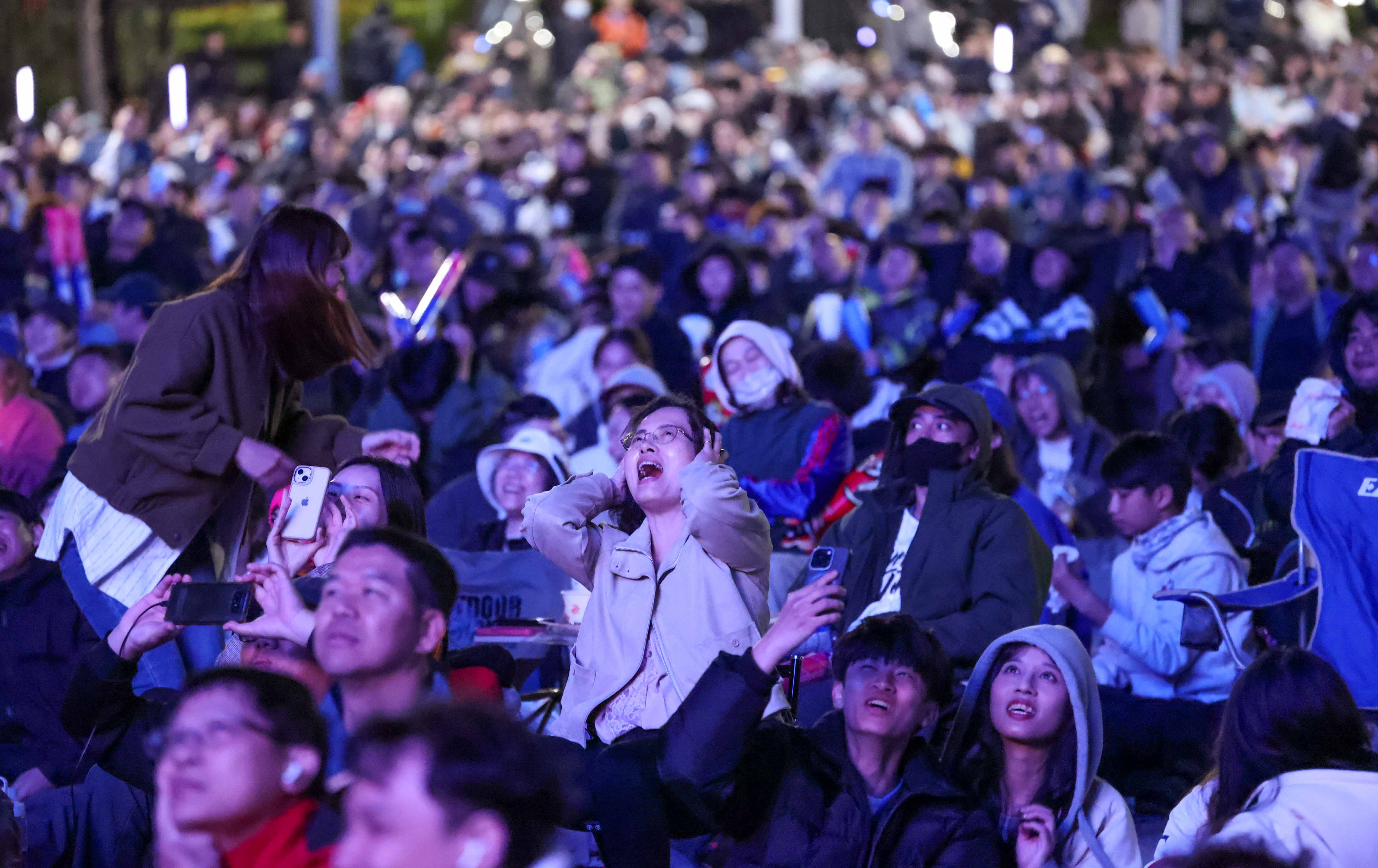 WBC》「不能因為贏球才愛他們」 台灣隊應援聲響徹大巨蛋！大谷翔平滿貫砲震撼台中轉播現場