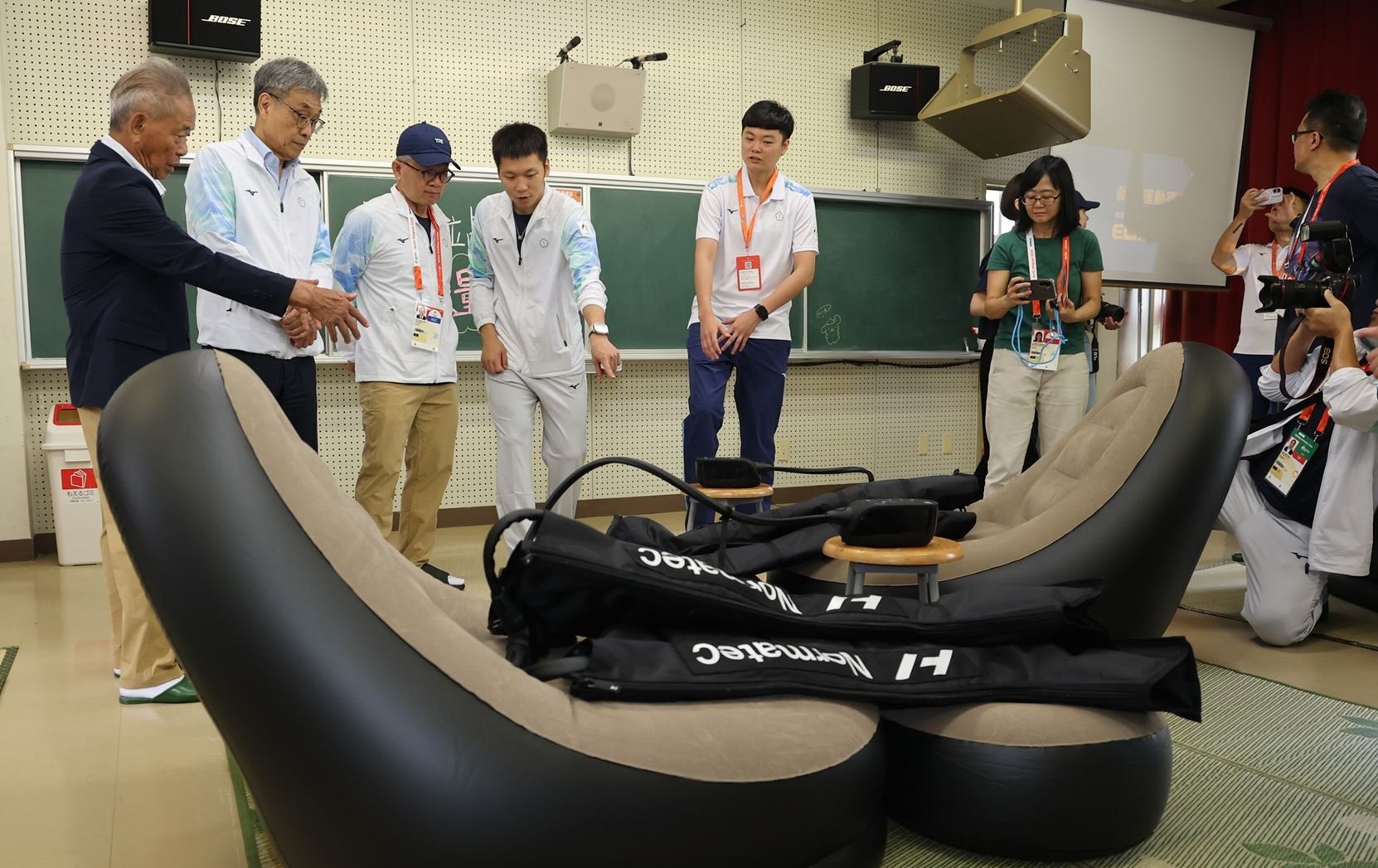 亞運》吳誠文、李洋視察亞運名古屋中繼站 勉勵團隊做選手堅強後盾