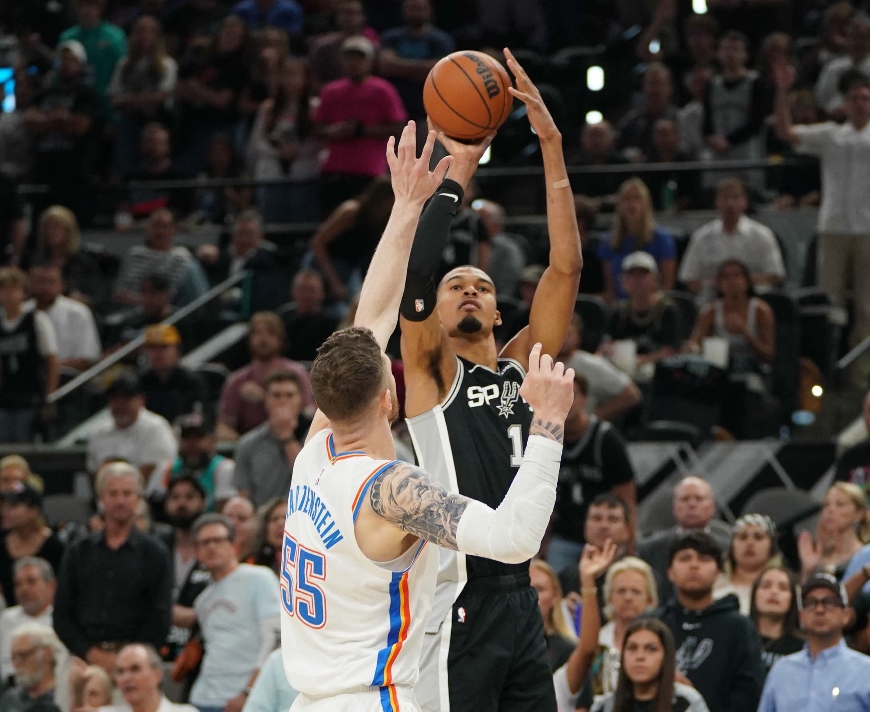 NBA》溫班亞瑪砍32分捍衛主場 馬刺擊敗尼克留存一線生機