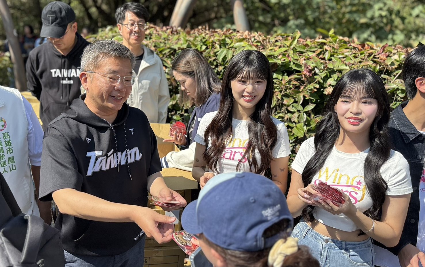 WBC》中華隊最強外援「龍仔」驚傳傷勢 會長蔡其昌：初步確認無骨折尚須持續觀察